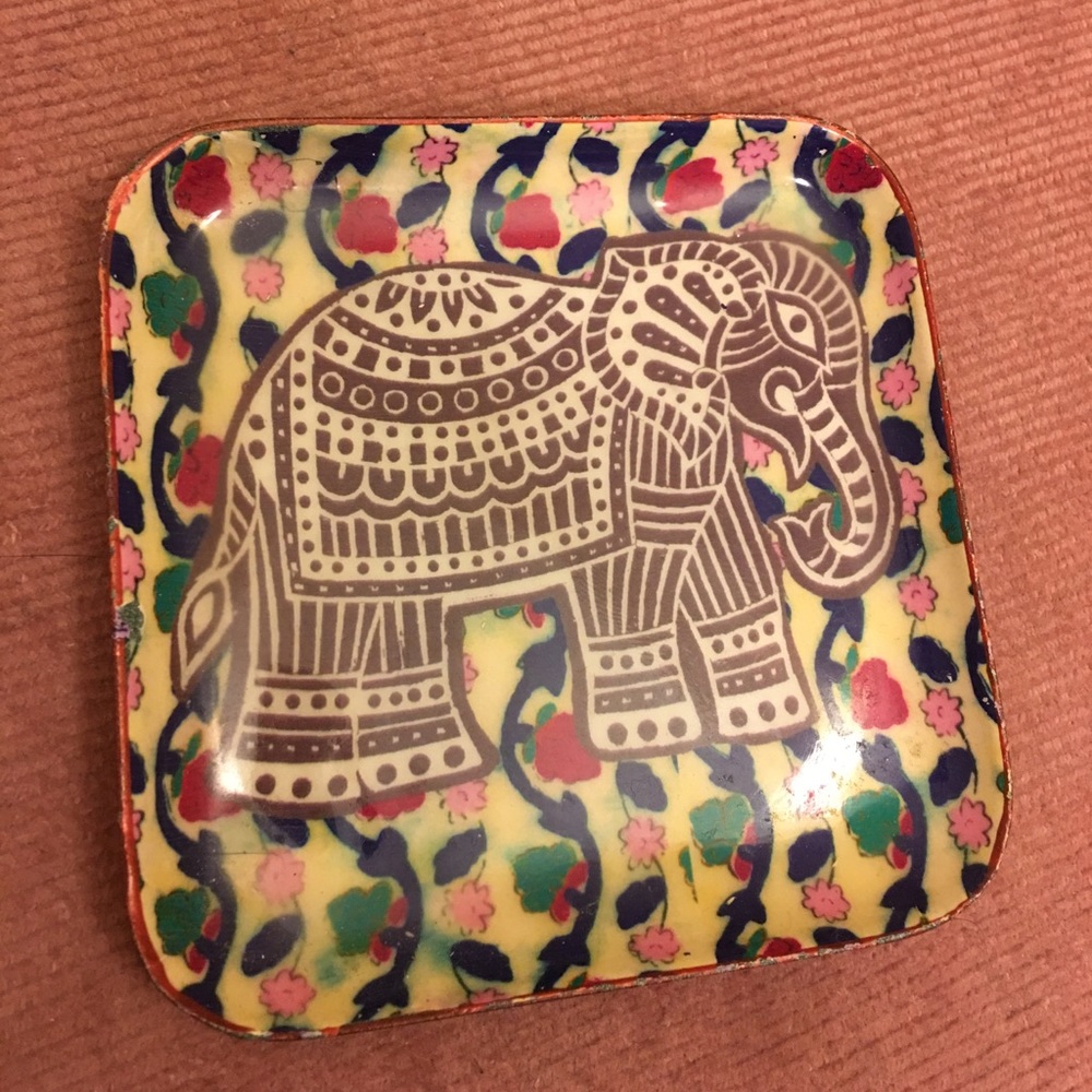 Jewelry holder